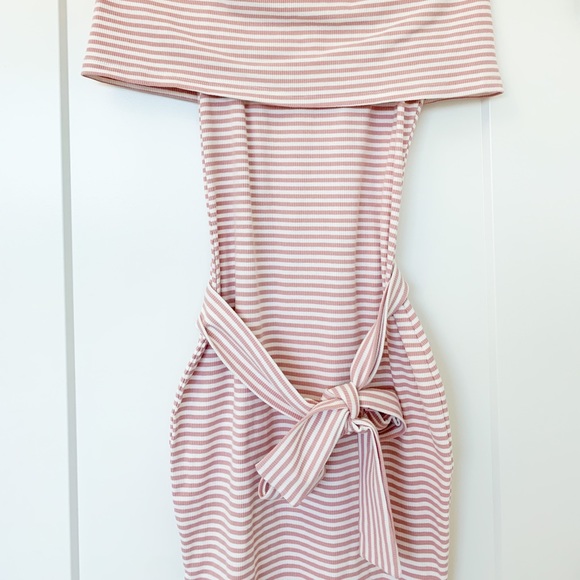 Striped midi dress - Picture 2 of 4